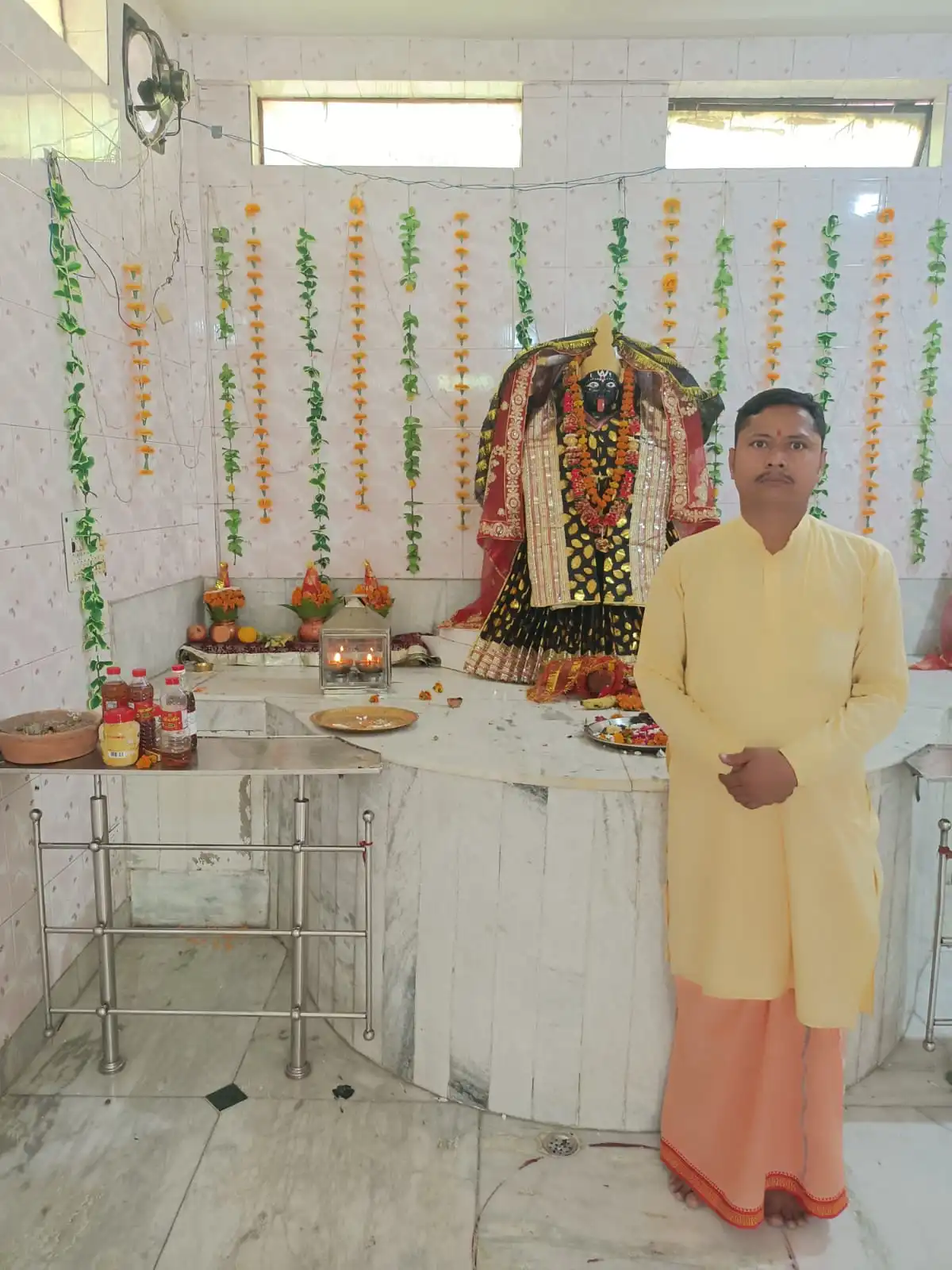 Maa Vaishno Devi Mandir Greater Noida temple exterior